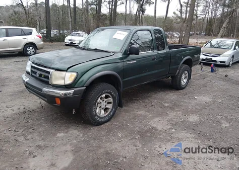 2000 Toyota Tacoma Prerunner из США, поврежденный, VIN 4TASM92N6YZ647130